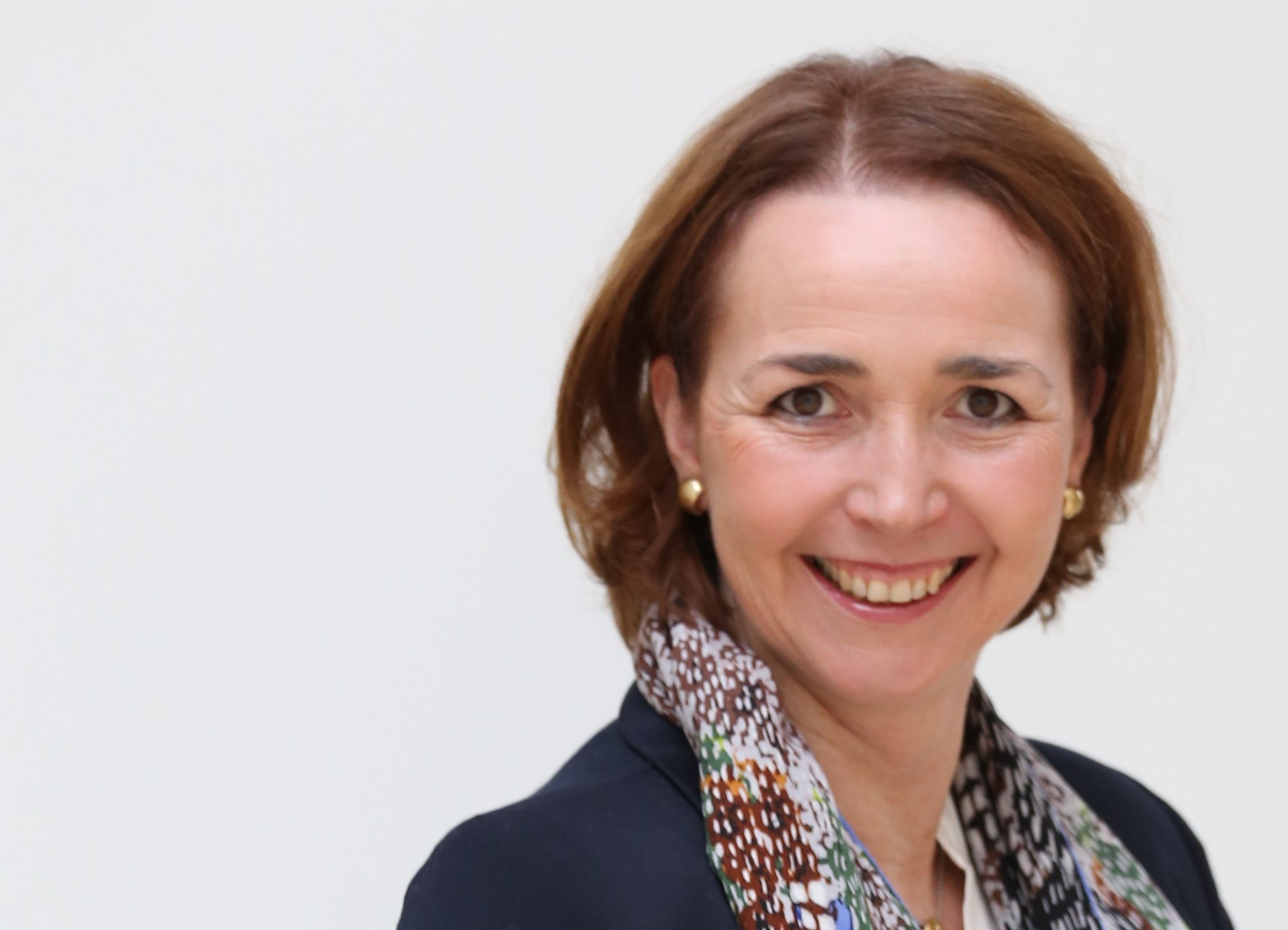 Angela Freimuth